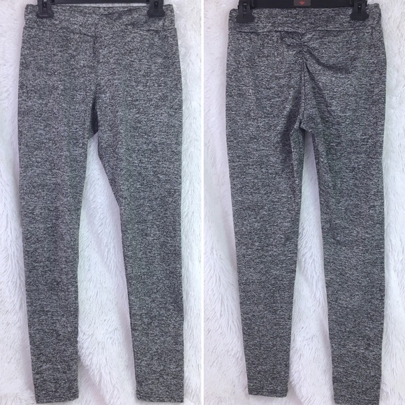 💜SOLD💜Flattering “Butt Scrunch” Marled Grey - Picture 2 of 8